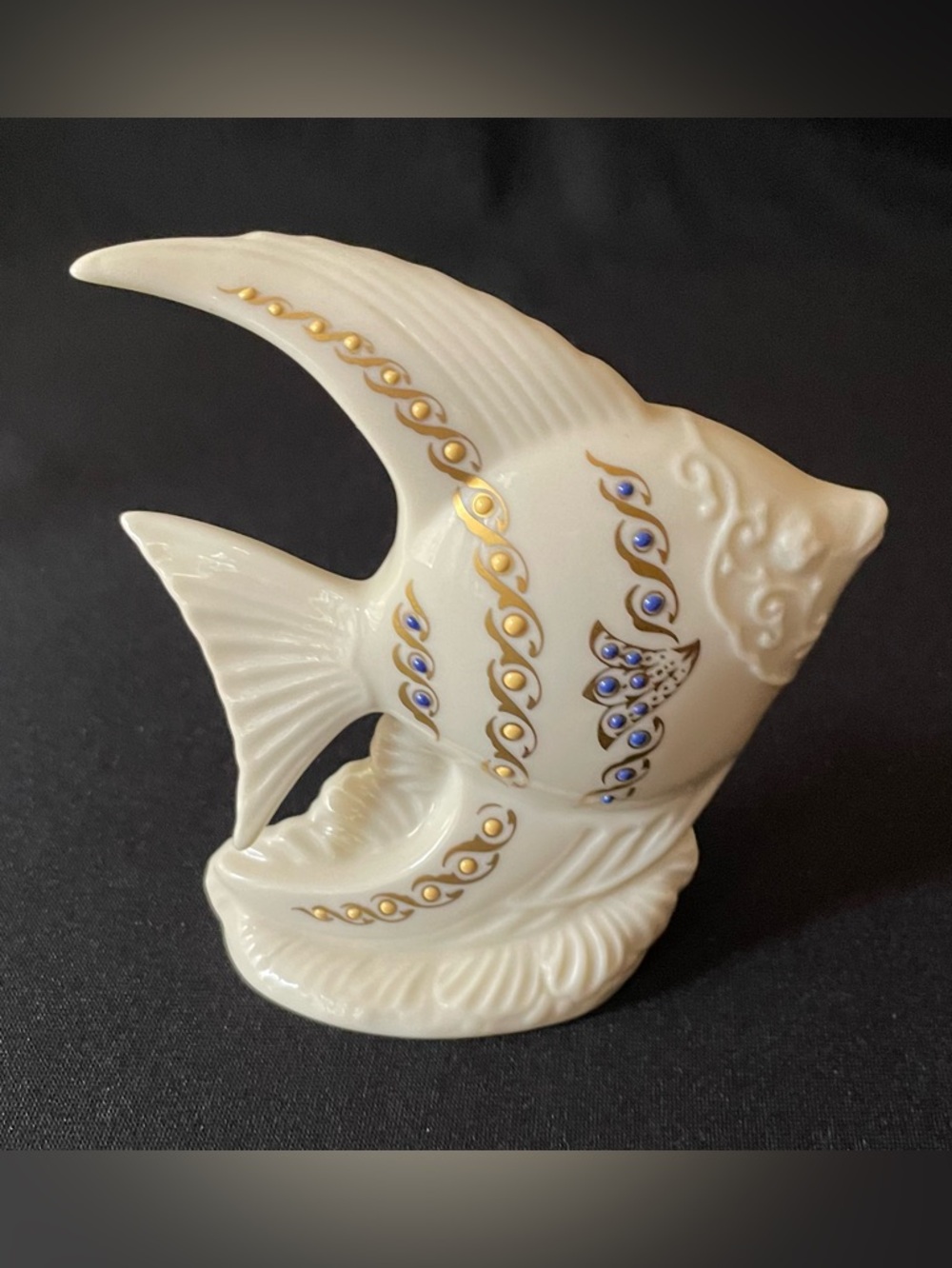“Lenox Giftware” Ivory and Gold Fine China